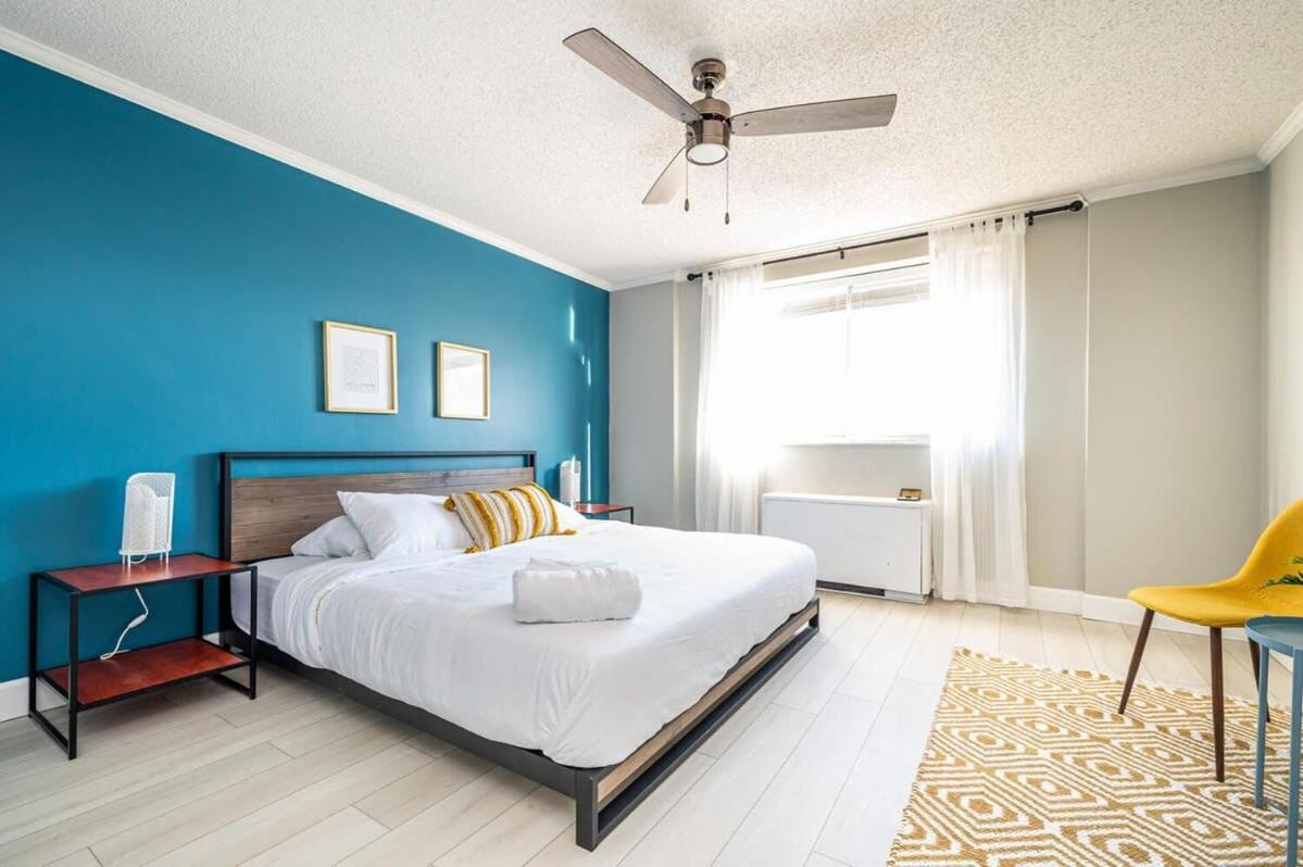 Apartamento Downtown! Paid Onsite Parking! View! Lm1706 *
